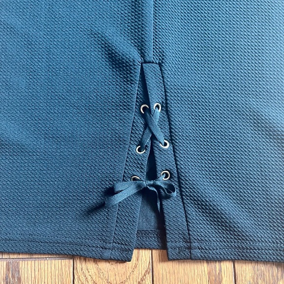 NWOT crop top and midi skirt set - Picture 10 of 11